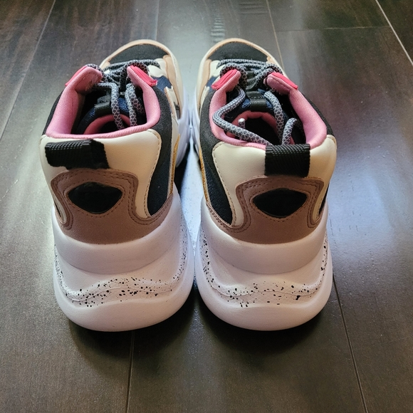 Zara Contrast Trf Sneakers Pink and Dark Blue Accents - Picture 4 of 11